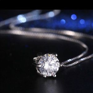 Fashion Jewelry NWOT 925 Sterling Silver Round CZ Necklace